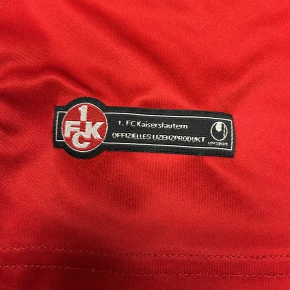 FCK1 Futball Club, Kaiserslautern Bundesliga 2 youth sm. soccer jersey-like new! - Picture 4 of 8